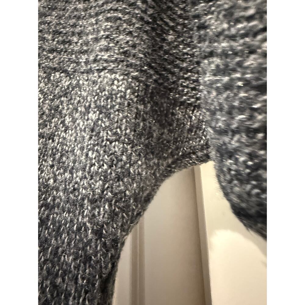 Boutique Sz L Gray Short Sleeve Soft Hi-Low Knit Sweater | EUC - Picture 3 of 6